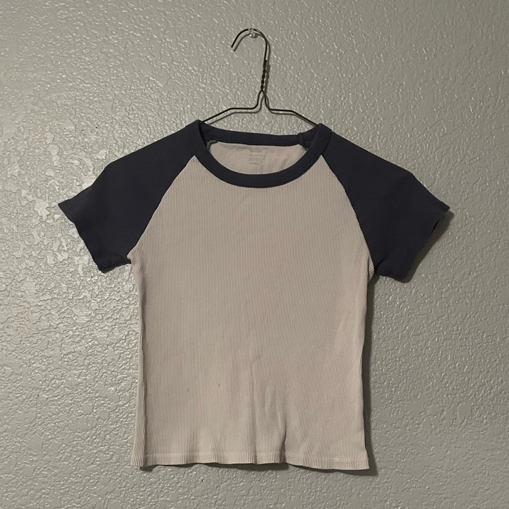 Brandy Melville Tee